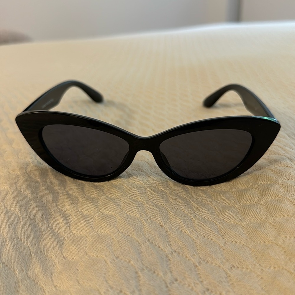 Amazon Black Cat Eye Sunglasses